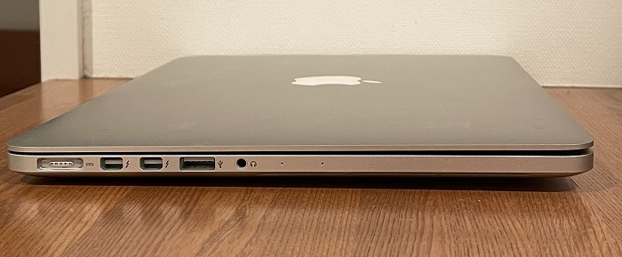 MacBookの端子